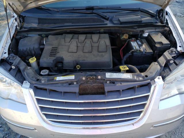 Photo 7 from auction – 2010 CHRYSLER TOWN & COU with VIN 2A4RR6DX3AR260725