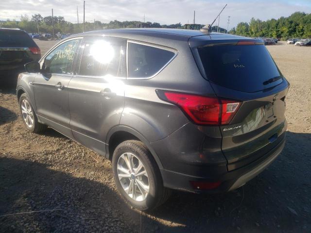 Photo 3 from auction – 2019 FORD ESCAPE SE with VIN 1FMCU9GD0KUA22201