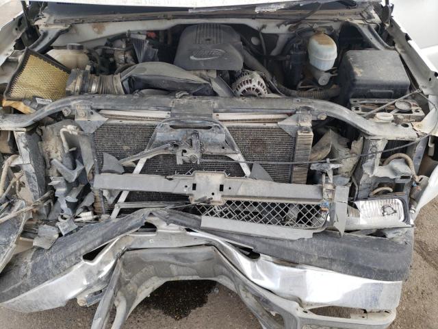 Photo 7 from auction – 2004 CHEVROLET SILVERADO with VIN 1GCEC14V94Z131499