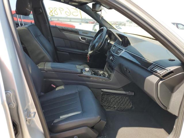 Zdjęcie 5 z aukcji – 2011 MERCEDES-BENZ E 550 z VIN WDDHF7CB4BA421696