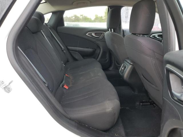 Photo 6 from auction – 2015 CHRYSLER 200 LIMITE with VIN 1C3CCCAB1FN640725