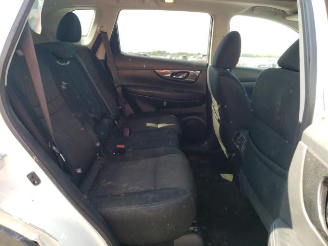Photo 6 from auction – 2017 NISSAN ROGUE S with VIN 5N1AT2MT2HC770976