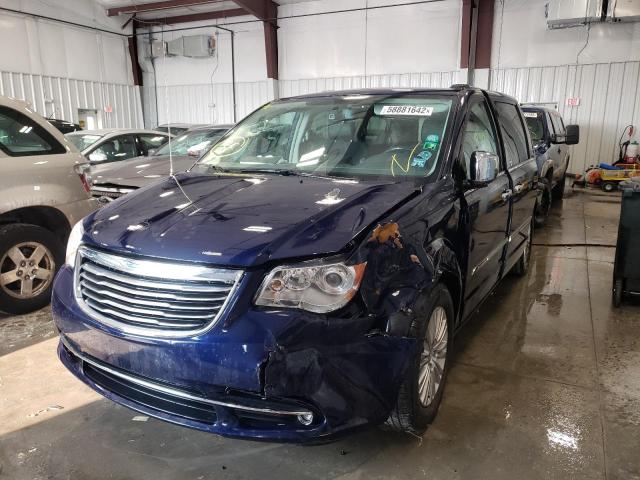 Photo 2 from auction – 2015 CHRYSLER TOWN & COU with VIN 2C4RC1GG6FR553645