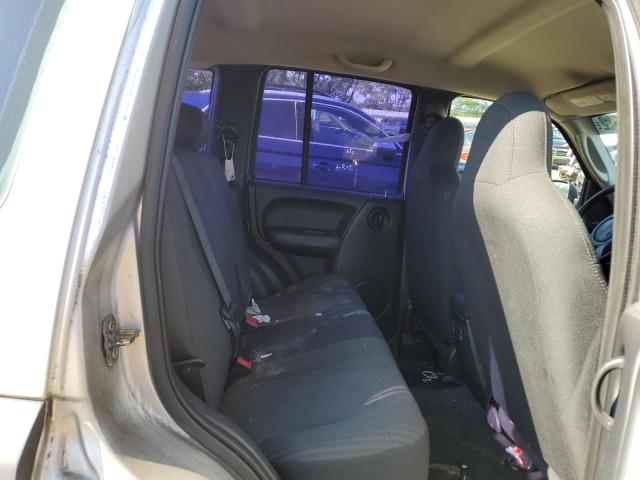 Photo 6 from auction – 2004 JEEP LIBERTY SP with VIN 1J4GL48K44W158504