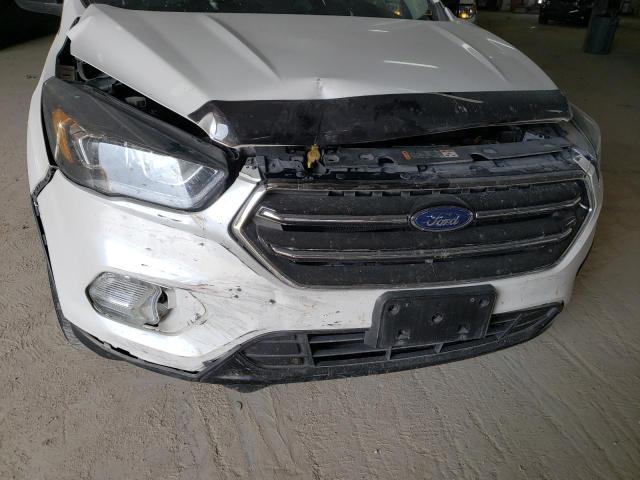 Photo 9 from auction – 2017 FORD ESCAPE SE with VIN 1FMCU9GD1HUA90208