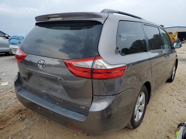 Photo 4 from auction – 2017 TOYOTA SIENNA LE with VIN 5TDKZ3DC6HS769406