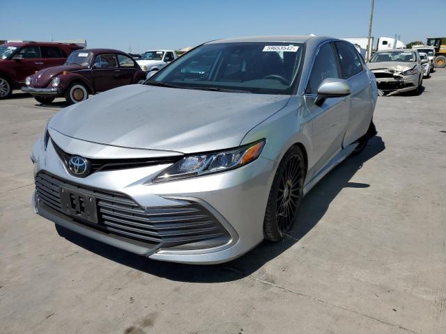 Photo 2 from auction – 2022 TOYOTA CAMRY LE with VIN 4T1C11AK3NU686174