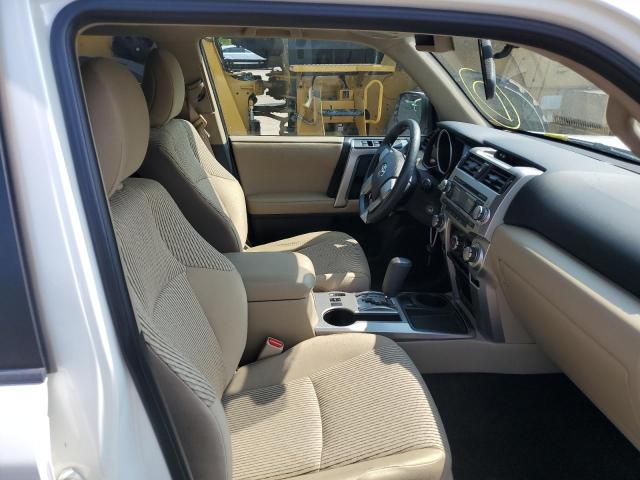 Photo 5 from auction – 2011 TOYOTA 4RUNNER SR with VIN JTEZU5JR2B5014506