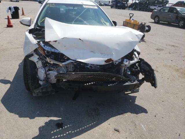 Photo 9 from auction – 2014 TOYOTA COROLLA L with VIN 5YFBURHEXEP130785