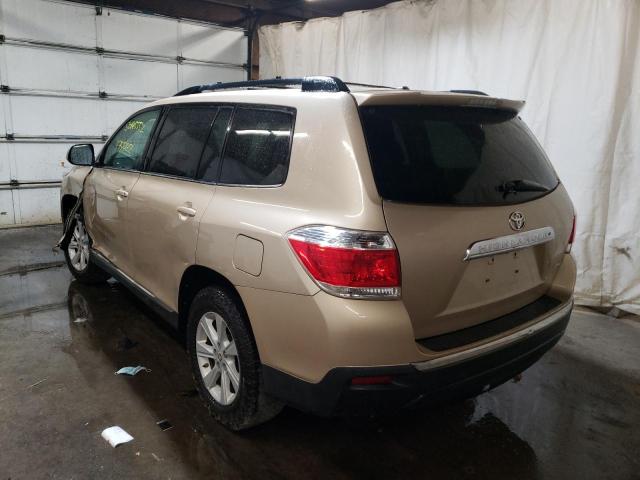 Photo 3 from auction – 2012 TOYOTA HIGHLANDER with VIN 5TDBK3EH1CS152373