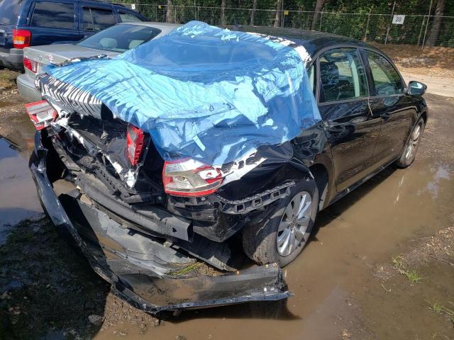 Photo 4 from auction – 2013 VOLKSWAGEN PASSAT S with VIN 1VWAP7A30DC051372