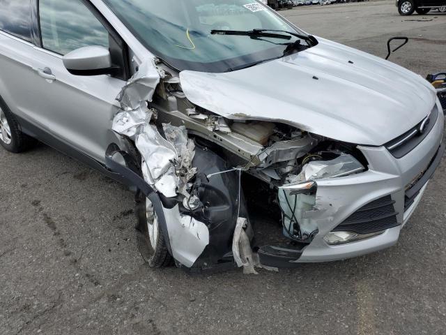 Photo 9 from auction – 2016 FORD ESCAPE SE with VIN 1FMCU9GX3GUB65614