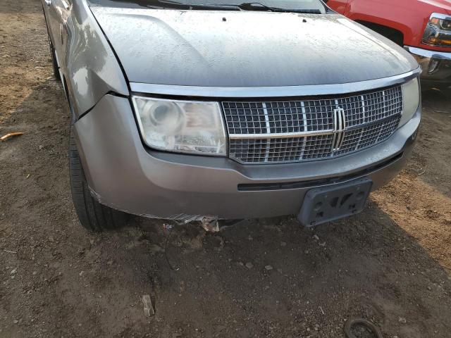Photo 9 from auction – 2009 LINCOLN MKX with VIN 2LMDU88CX9BJ01125