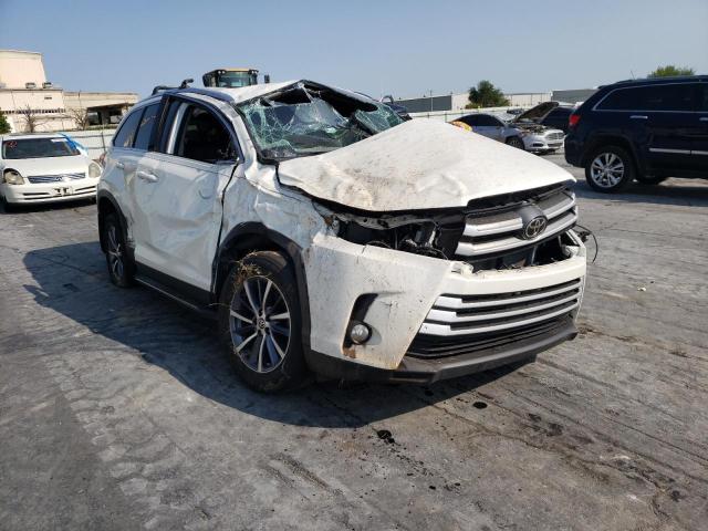 TOYOTA HIGHLANDER 2019 with VIN 5TDJZRFH3KS627562 - Photo from auction