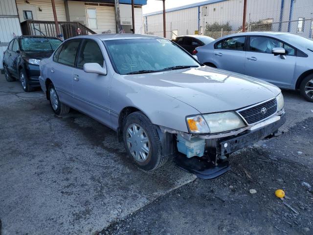TOYOTA AVALON XL 1998 with VIN 4T1BF18B8WU246861 - Photo from auction