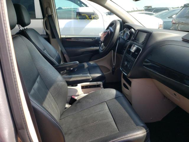 Photo 5 from auction – 2015 CHRYSLER TOWN & COU with VIN 2C4RC1BG8FR563004