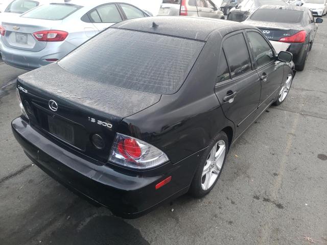 Photo 4 from auction – 2002 LEXUS IS 300 with VIN JTHBD192820046068