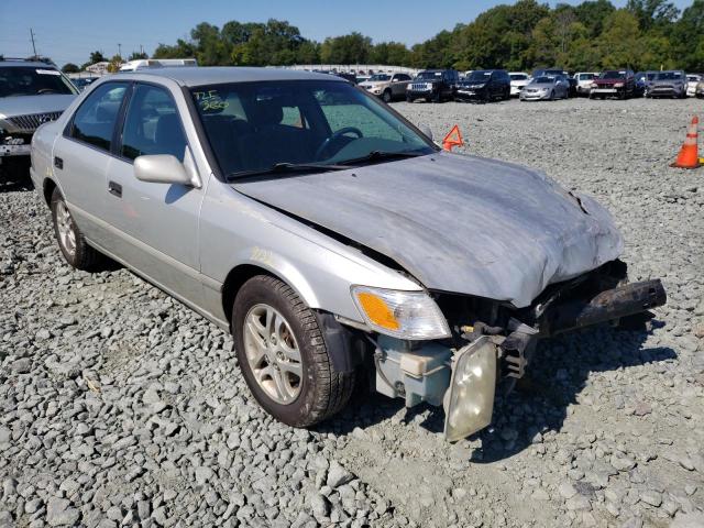 Photo 1 from auction – 2000 TOYOTA CAMRY CE with VIN 4T1BG22K5YU694487