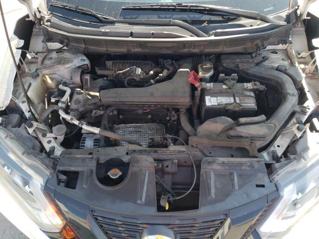 Photo 7 from auction – 2017 NISSAN ROGUE S with VIN 5N1AT2MT2HC770976