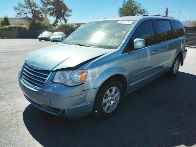 Photo 2 from auction – 2010 CHRYSLER TOWN & COU with VIN 2A4RR5D18AR491996