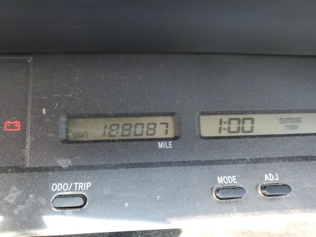 Photo 8 from auction – 2001 TOYOTA AVALON XL with VIN 4T1BF28B01U161558