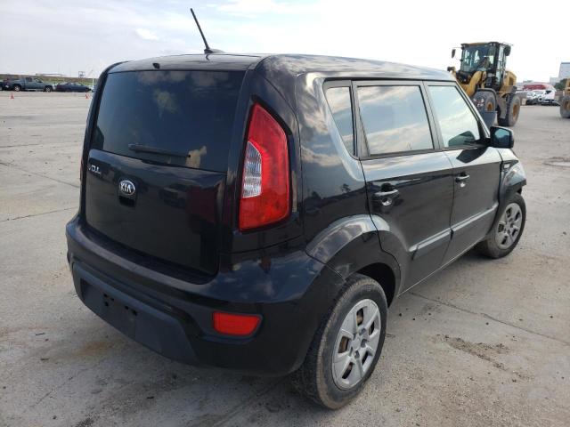 Photo 4 from auction – 2013 KIA SOUL with VIN KNDJT2A57D7621430