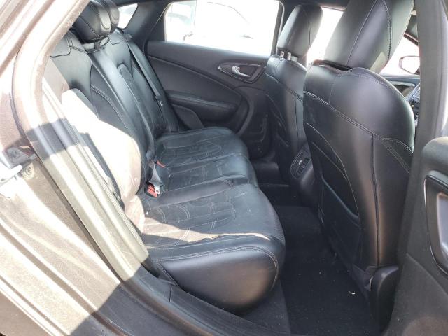 Photo 6 from auction – 2015 CHRYSLER 200 S with VIN 1C3CCCBG1FN678207