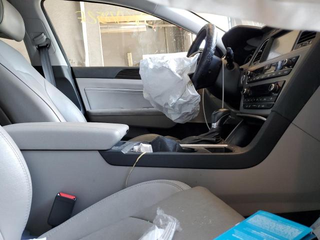 Photo 5 from auction – 2015 HYUNDAI SONATA SPO with VIN 5NPE34AF2FH194226