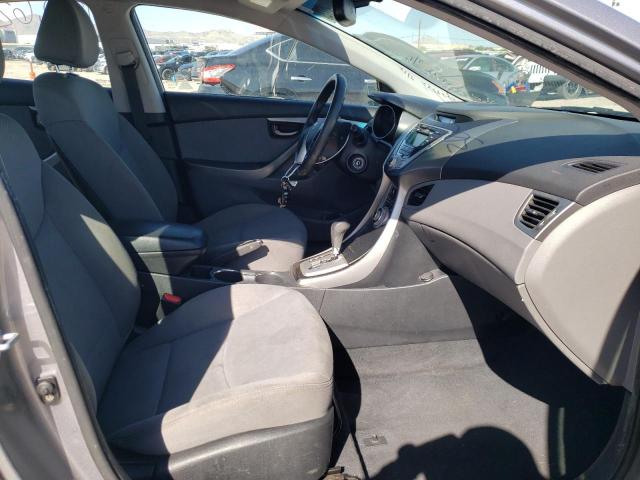 Photo 5 from auction – 2012 HYUNDAI ELANTRA GL with VIN KMHDH4AE8CU415894