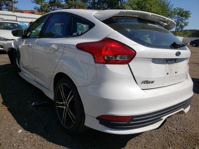 Foto 3 de la subasta – 2017 FORD FOCUS ST con VIN 1FADP3L94HL311469