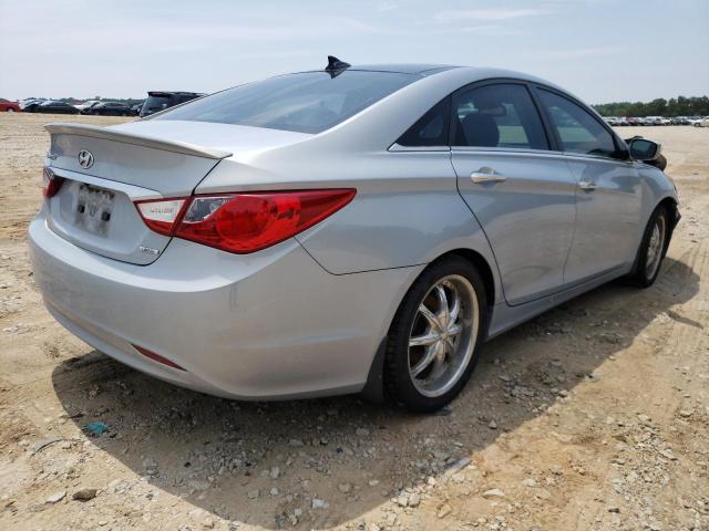 Photo 4 from auction – 2013 HYUNDAI SONATA SE with VIN 5NPEC4AC6DH678130