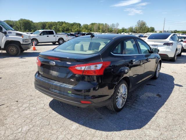 Photo 4 from auction – 2012 FORD FOCUS SEL with VIN 1FAHP3H26CL230589