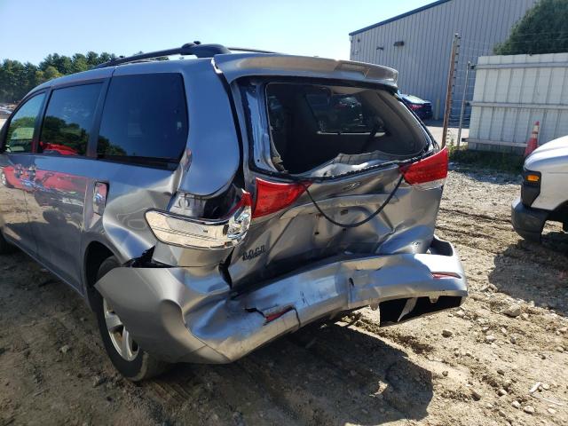Photo 9 from auction – 2012 TOYOTA SIENNA LE with VIN 5TDKK3DC6CS269422