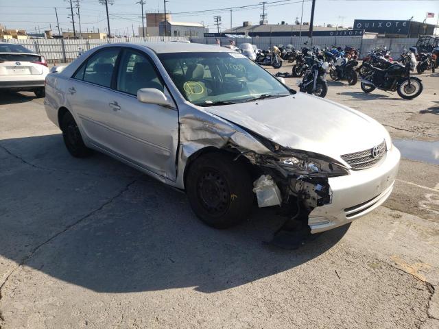 TOYOTA CAMRY LE 2002 with VIN 4T1BE32K42U597753 - Photo from auction