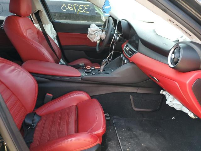 Photo 5 from auction – 2018 ALFA ROMEO GIULIA TI with VIN ZARFAECNXJ7577287