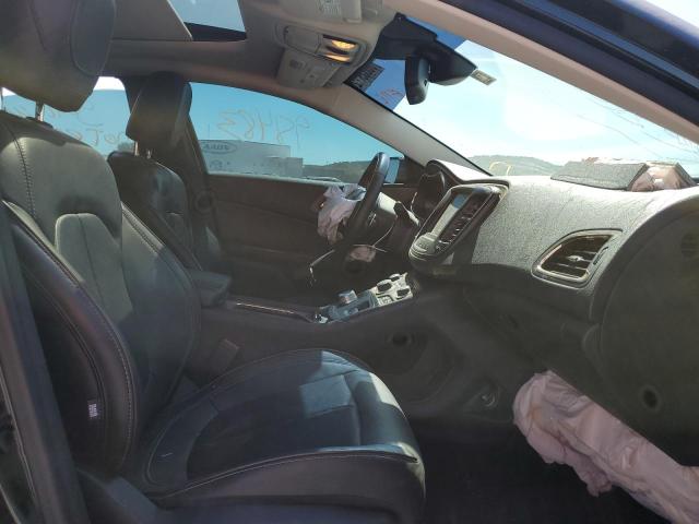 Photo 5 from auction – 2015 CHRYSLER 200 C with VIN 1C3CCCCG5FN645547