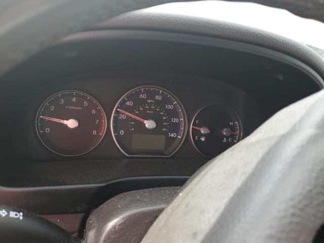Photo 8 from auction – 2010 HYUNDAI SANTA FE with VIN 5NMSHDAG2AH377905
