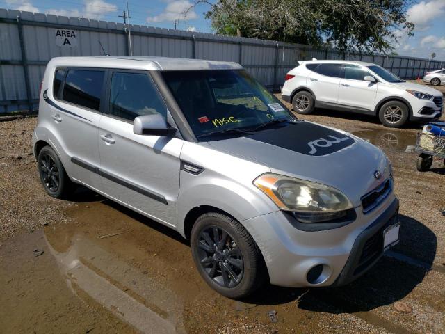 KIA SOUL 2013 with VIN KNDJT2A59D7545743 - Photo from auction