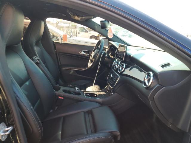 Photo 5 from auction – 2016 MERCEDES-BENZ CLA 250 with VIN WDDSJ4EB2GN339126