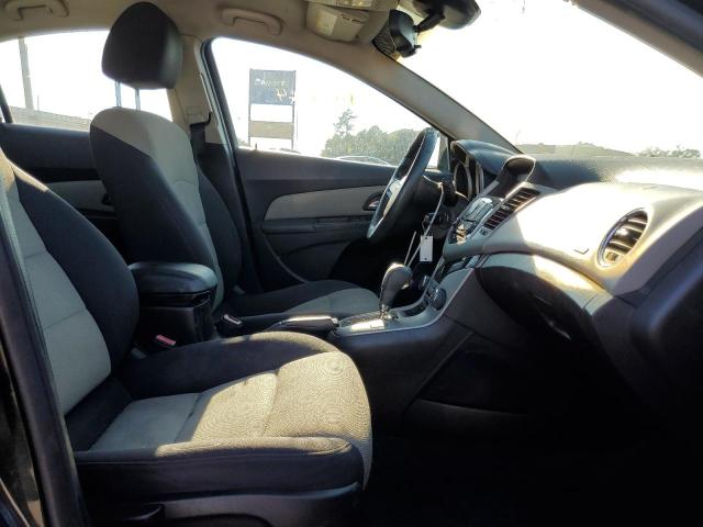 Photo 5 from auction – 2012 CHEVROLET CRUZE LS with VIN 1G1PC5SH0C7288080