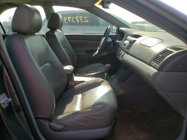 Photo 5 from auction – 2005 TOYOTA CAMRY LE with VIN 4T1BE32K45U972383