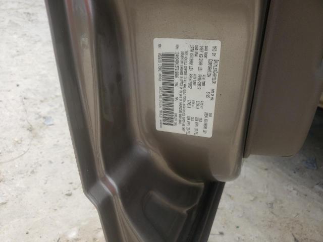 Photo 10 from auction – 2005 DODGE DURANGO SL with VIN 1D4HD48N15F618806
