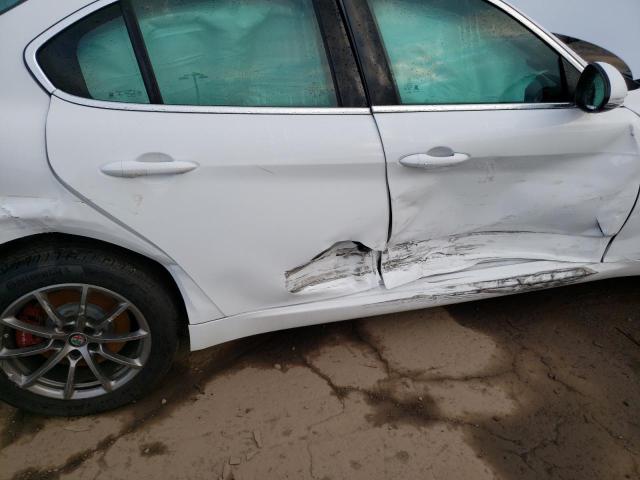 Photo 9 from auction – 2019 ALFA ROMEO GIULIA with VIN ZARFANAN2K7605460
