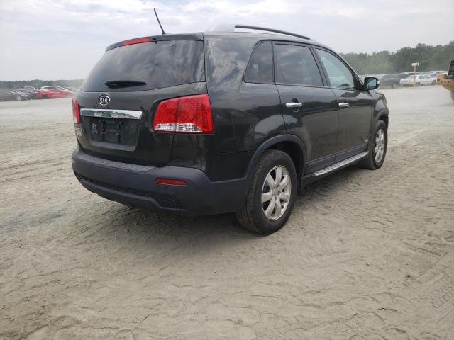 Photo 4 from auction – 2013 KIA SORENTO LX with VIN 5XYKTDA67DG333399