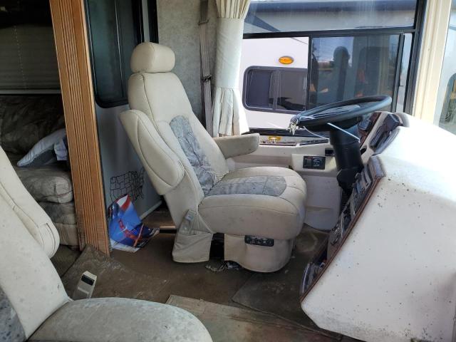 Photo 5 from auction – 2005 GULF STREAM CRESCENDO with VIN 4UZAAHDC14CN62932