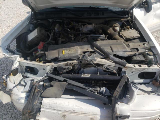 Photo 7 from auction – 2011 FORD CROWN VICT with VIN 2FABP7BV6BX172839
