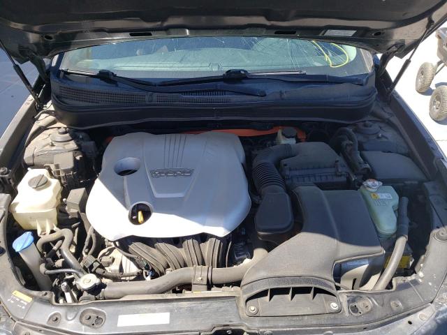 Photo 7 from auction – 2013 HYUNDAI SONATA HYB with VIN KMHEC4A47DA096551