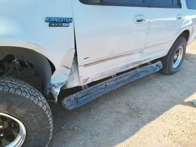Photo 9 from auction – 2002 FORD EXPEDITION with VIN 1FMRU16W12LA07808