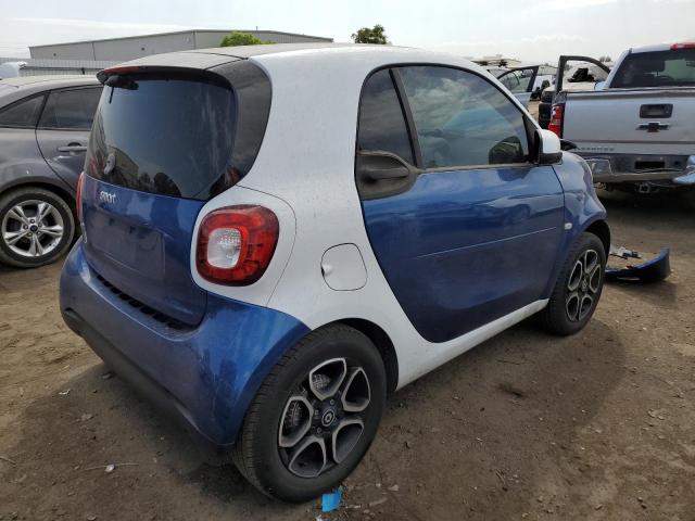 Photo 4 from auction – 2016 SMART FORTWO with VIN WMEFJ5DA9GK048605