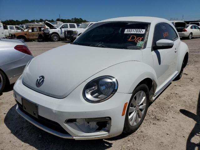 Photo 2 from auction – 2019 VOLKSWAGEN BEETLE S with VIN 3VWFD7AT2KM708053